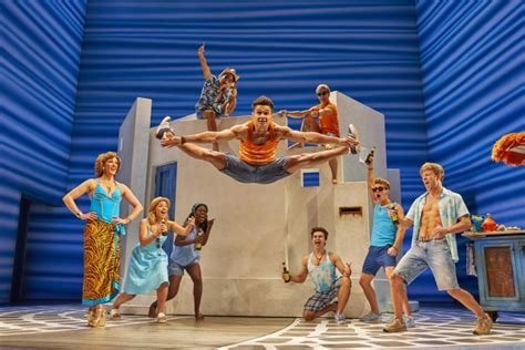 how long is mamma mia musical how does the length of the musical reflect its overall narrative and themes?