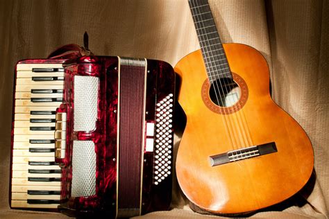 What Is Tejano Music? - A Deep Dive into the Rich Tapestry of its Origin, Evolution, and Cultural Significance